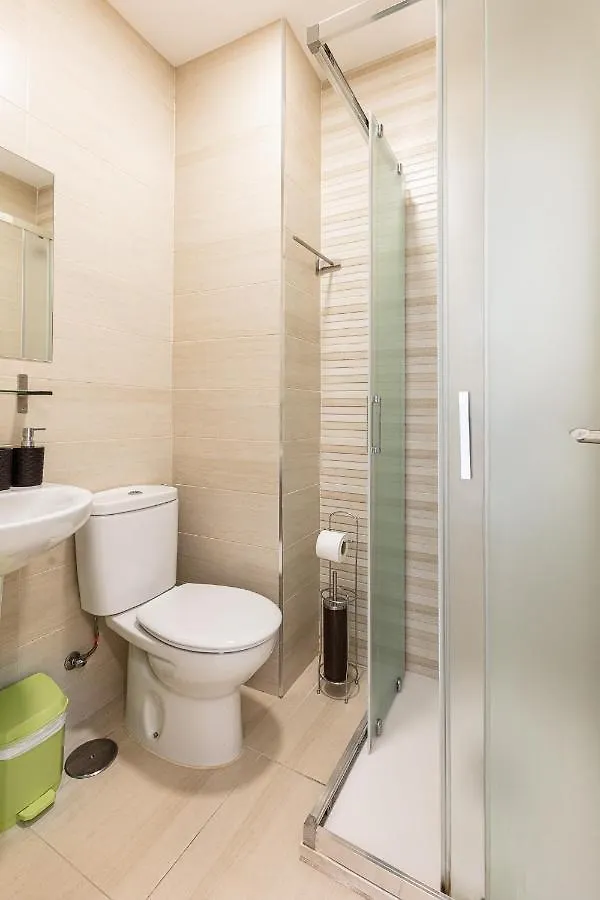 Apartamentos Lola Beach Malaga Apartment