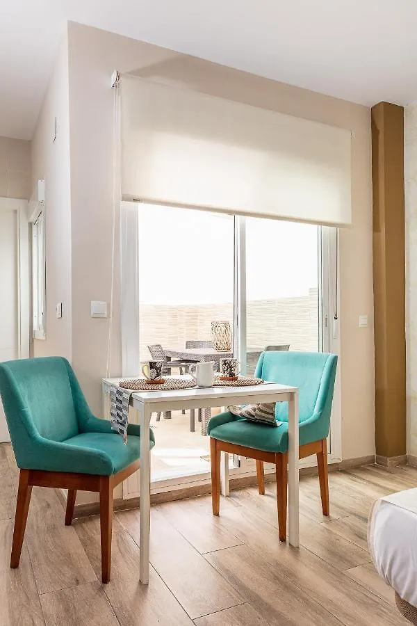 Apartamentos Lola Beach Málaga Apartment
