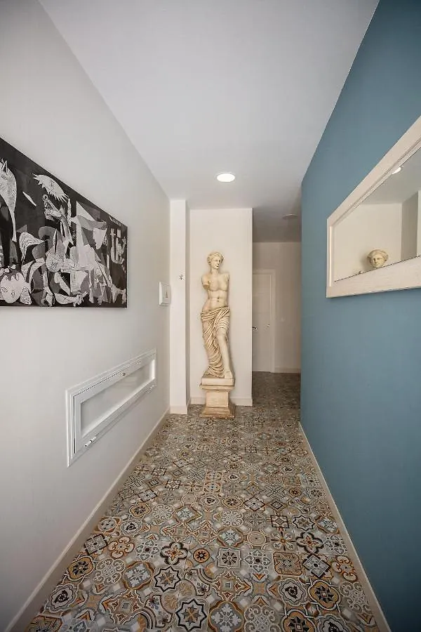 Apartamentos Lola Beach Málaga