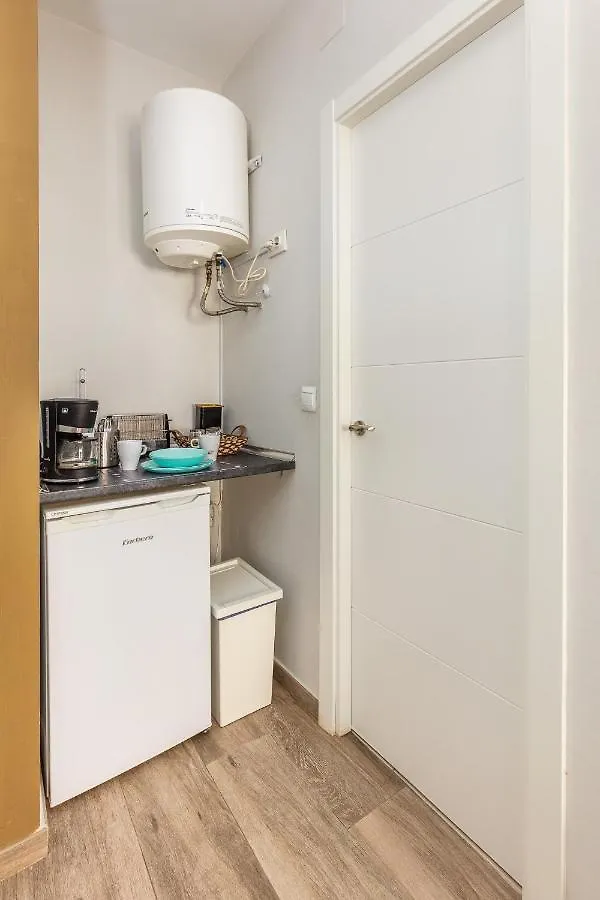 Apartamentos Lola Beach Málaga Spanien