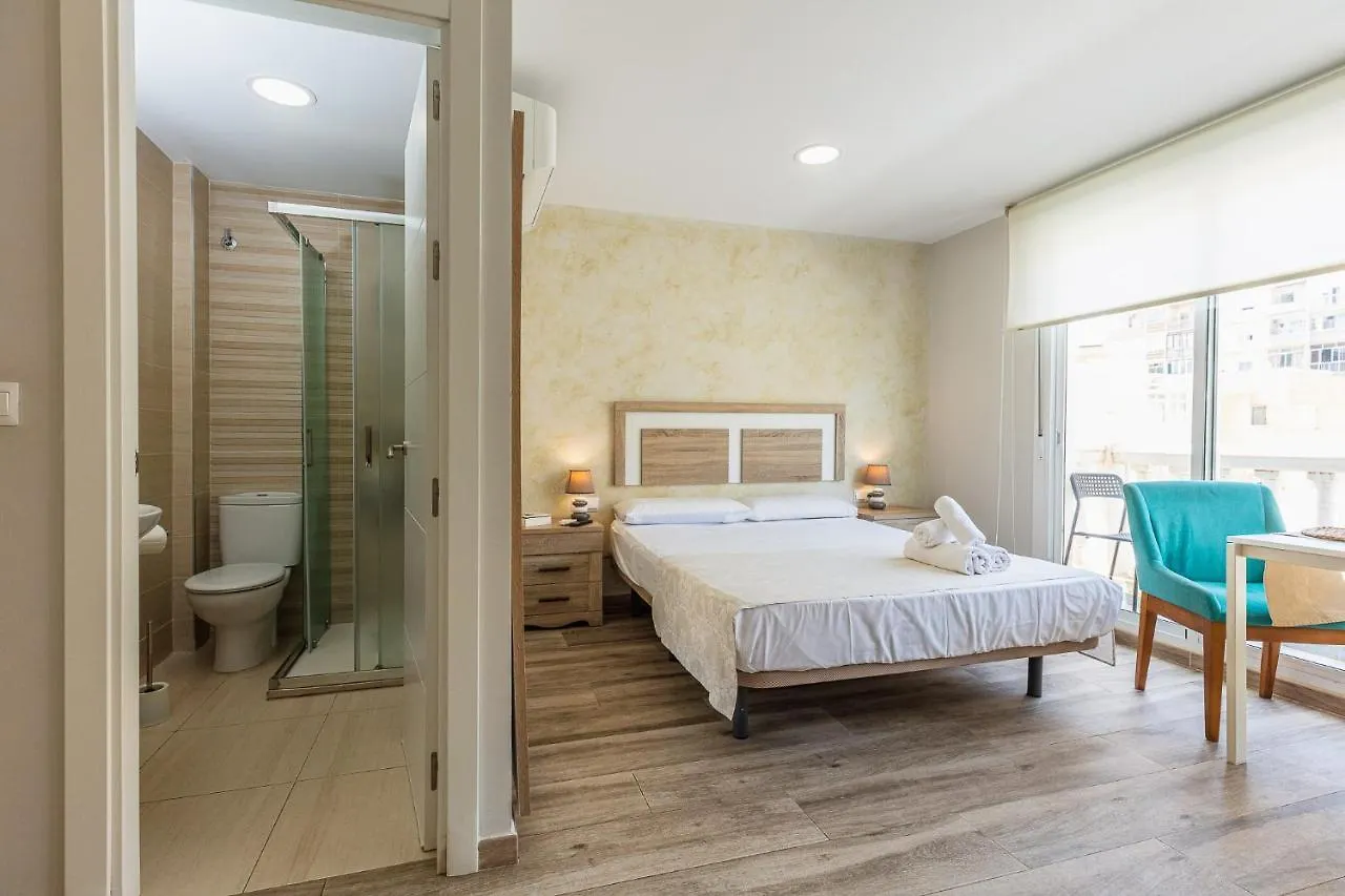 Apartment Apartamentos Lola Beach Málaga Spanien