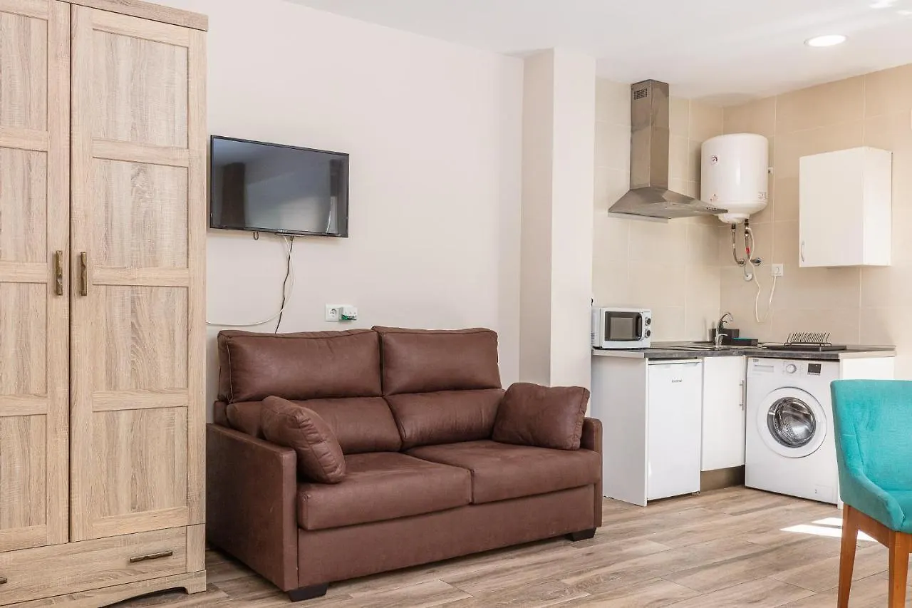 Apartamentos Lola Beach Málaga Apartment